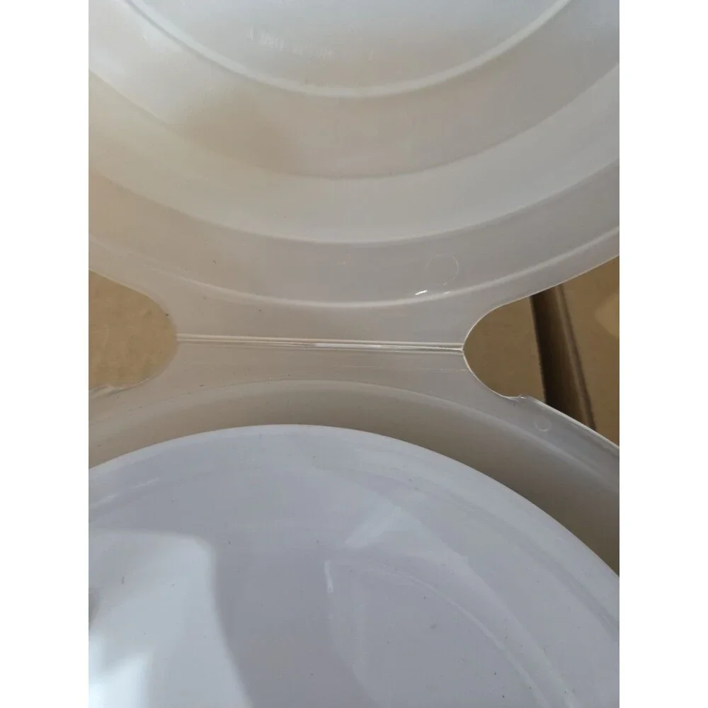Vtg PIE KEEPER CARRIER Hinged Plastic Clam Shell~Holds 9